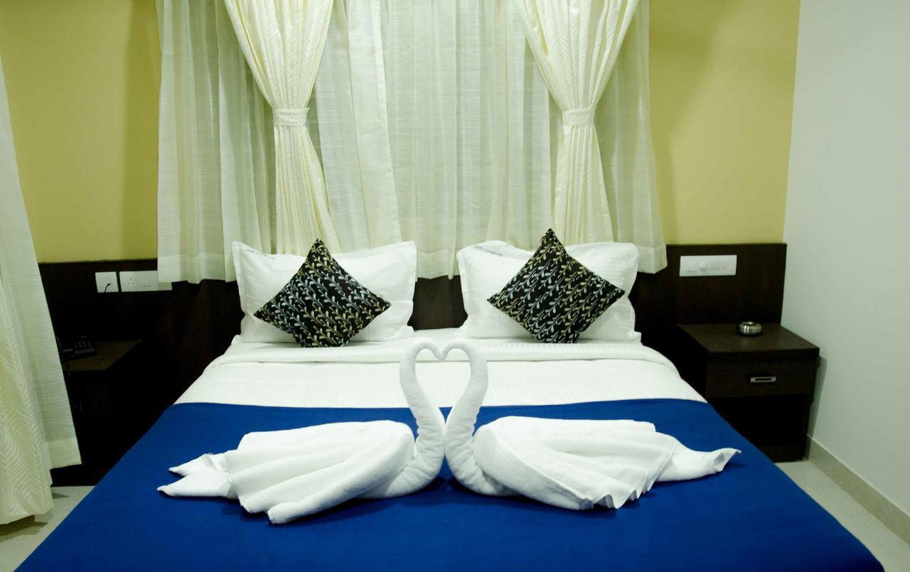Bed and Breakfast Gemars Comforts Mysuru Zewnętrze zdjęcie